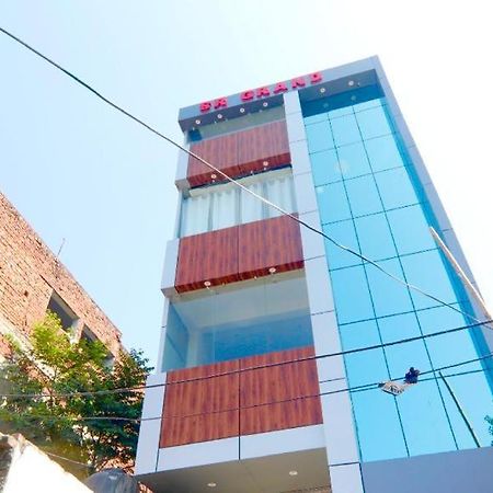 Hotel Sr Grand Gorakhpur Exteriér fotografie